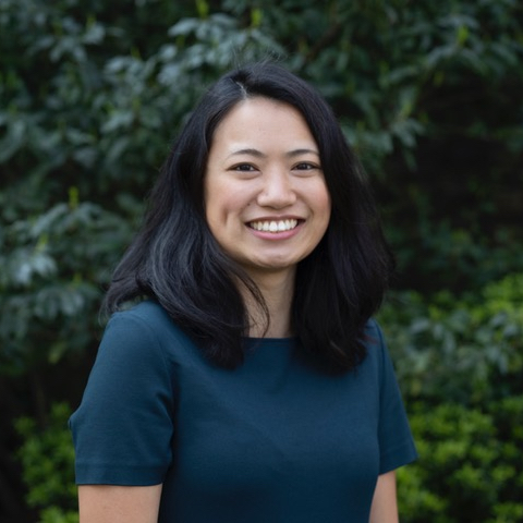 Dr Anita Phung